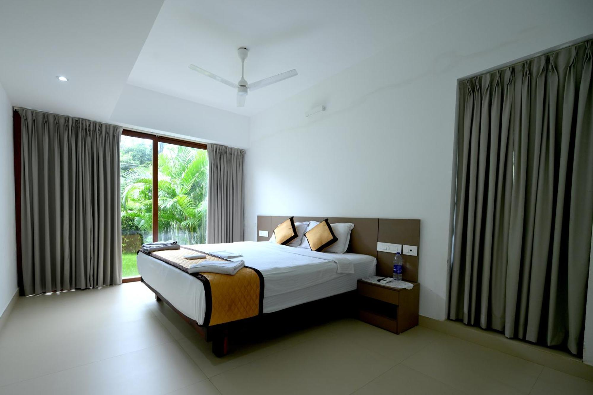The Meadows Bed and Breakfast Varkala Exteriör bild