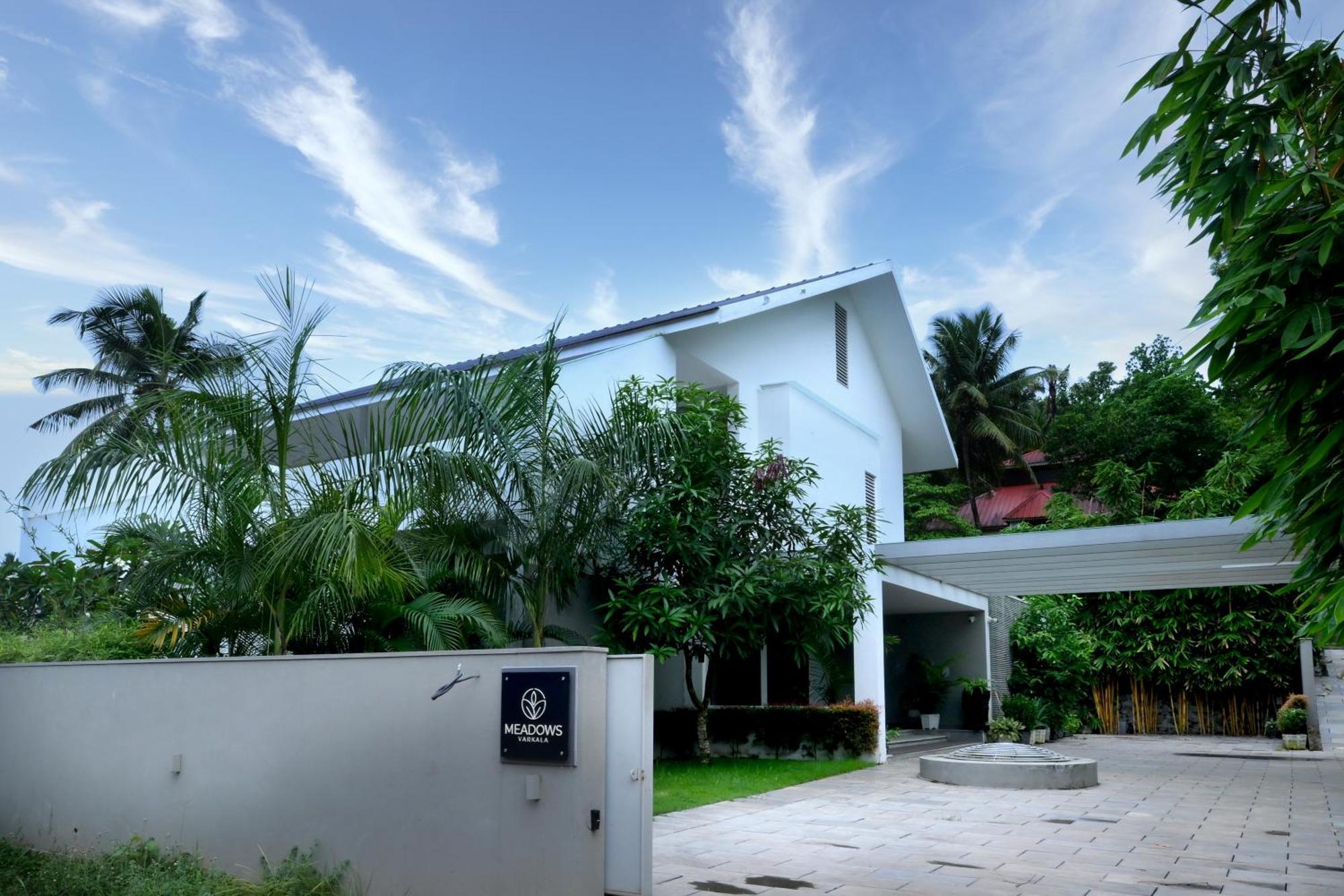 The Meadows Bed and Breakfast Varkala Exteriör bild